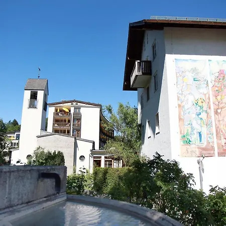 Gesundheits- & Wellness St. Josef Отель Дюрнбирг